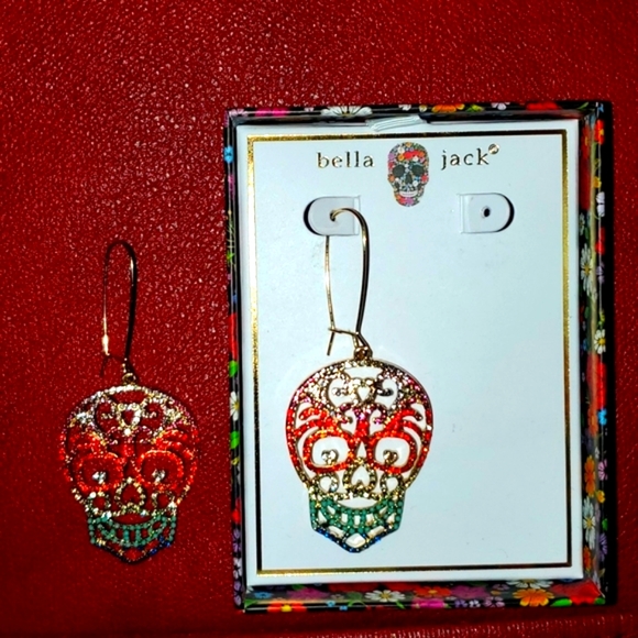 🌈 Bella Jack Rainbow skull earring - Picture 3 of 7